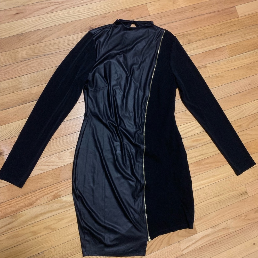 Black bodycon dress.